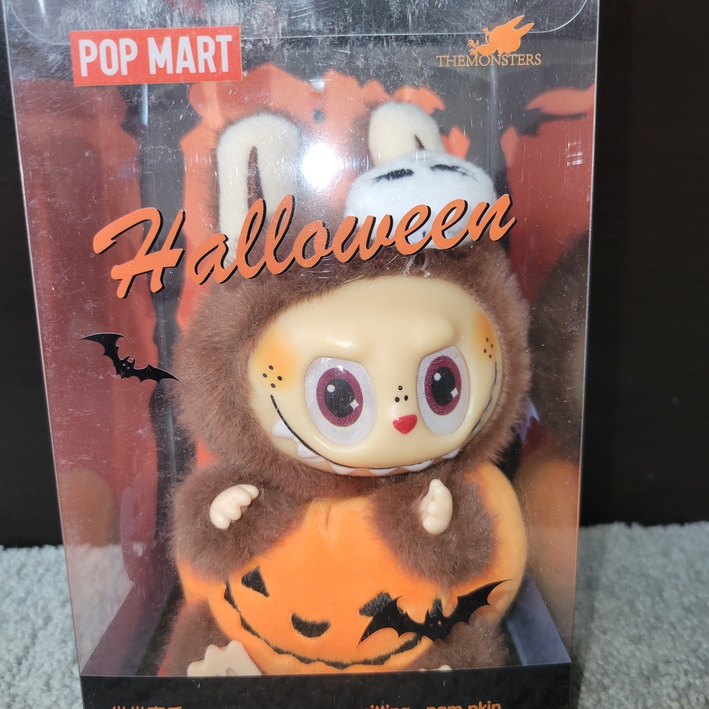 Pop Mart Sitting Pumpkin Lafufu- Please Read Description